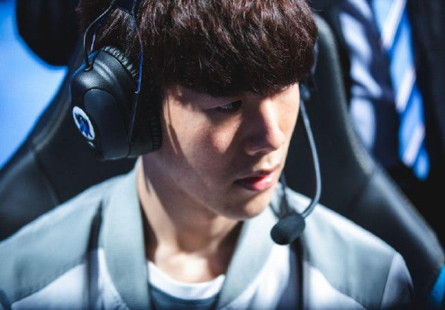 起跑线上占 起跑线上占