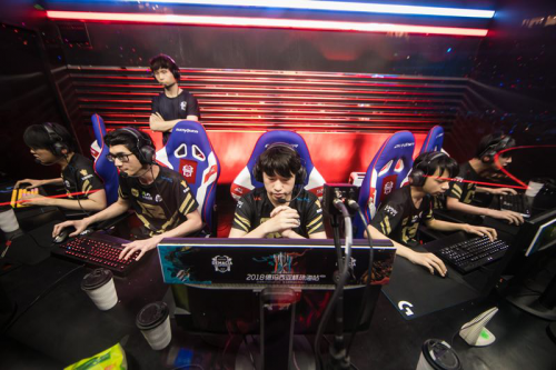 仁在强度比 仁在强度比